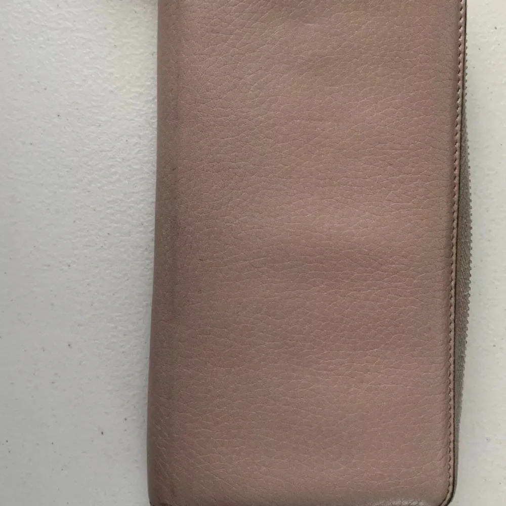 Gucci pink blush pebbled leather zippy wallet bamboo pull gold lettering - Picture 5 of 8